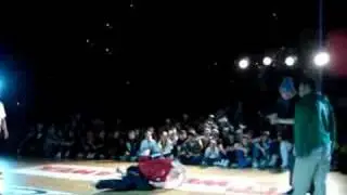 HAVIKORO (USA) VS EASTSIDE BBOYS (UKRAINE) BREAKSESSION 2008