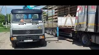 Паллеты 3 тонны достаём из фуры