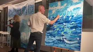 L'artista cambrilenc David Callau, elaborant una obra en directe