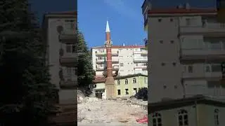 Kızılcahamam Muhittin Cami ( tepebaşı) yıkımı minare ile başladı.