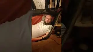 Туристический гамак Rebel Gears вместо кровати дома
