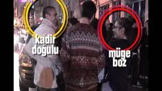 ÜNLÜ ÇİFT, SOKAK ORTASINDA, MAGAZİNCİLERE FENA YAKALANDI