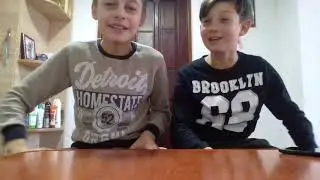 Am  n-am pe dezbracate😅😂😂