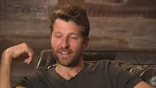 Brett Eldredge - Behind the Song - Paris Illinois
