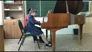 Музыкальная открытка-поздравление "Поздравляем наших мам"