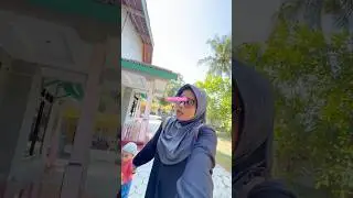 SI BOCIL NGAJAK AYANG BERENANG 
