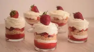 ¡Cómo hacer FRESAS con CREMA con SOLO 3 ingredientes!