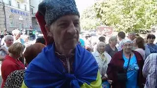 11 человек на 18 метрах