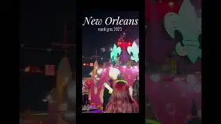 mardi gras 💜💛💚 #neworleans #neworleanstravelvlog #mardigras #mardigrasparade #mardigras2023
