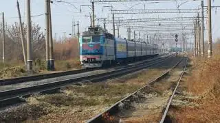 Перевыпуск видео. Прибытие ЧС4-063 в голове пассажирского поезда Ужгород-Одесса