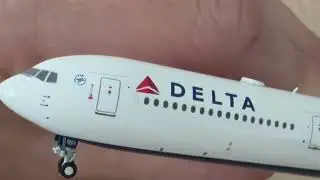 Unboxing and Review of the BRAND NEW PANDA MODELS BOEING 767-400 1:400!