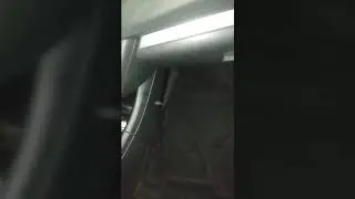 Сверчок в салоне, пока машина не прогрелась. Lada Vesta скрип, дребезг в торпедо