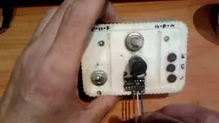 The simplest device for testing transistors