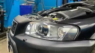 A very peppy Volvo XC70 2.5t 2006 - replacement of valve stem seals.