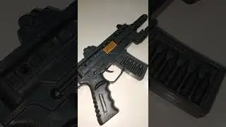 Cool toy guns, do they exist?