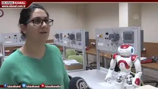 İnsansı robot dil öğretecek