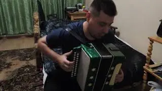 Гармонь кировская Мелодия
