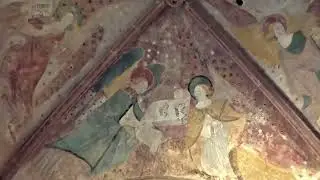 France : Bretagne : Kernascléden : peintures murales polychromes de l'église paroissiale