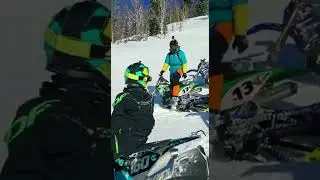 Шерегеш января 2022. Сноубайки Yeti, Timbersled Riot, Snowrider, Geshrider Moto BSK