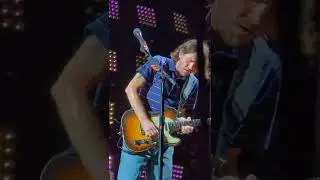 RED HOT CHILI PEPPERS JOHN FRUCIANTE (ZYPHR SONG SOLO) BARCELONA 2022