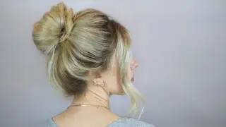 Красивый объемный пучок за 1 минуту / Easy messy bun tutorial