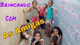 Vlog  Brincando de Boneca😃 com as Amigas 😍