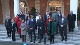 Foto de familia del nuevo gobierno