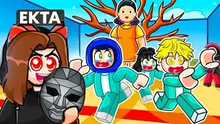 Playing as FRONTMAN in Roblox Squid Game 2!
