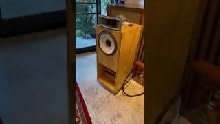 Custom Audiophile Hifi System JBL Pink Floyd The Dark Side of the Moon 