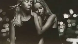 ZEIT Magazin || LISA AND LENA PHOTOSHOOT