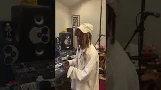 Lil Wayne Sings “PERFECT TIMING” / Shouts Out Shedeur Sanders & Travis Hunter