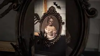 ONE STEP Spooky Picture Frame 👻 #halloween #halloweenideas #halloweendecor #spooky #soookydecor