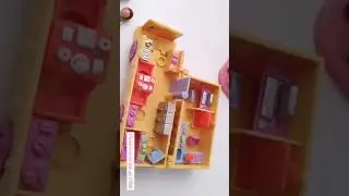 Polly Pocket Classroom on the go 1996 #pollypocketvintage #pollypockets