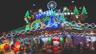 I found the BEST Christmas Decorated Home in my City