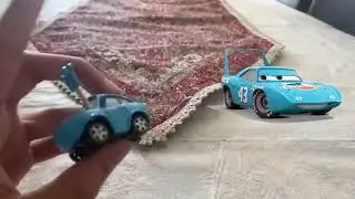 Disney Pixar Cars Diecast Polly Puddlejumper (The King Fan)
