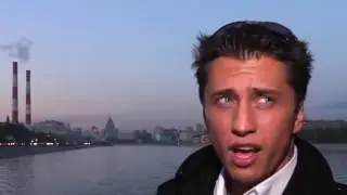Павел Прилучный о школе...