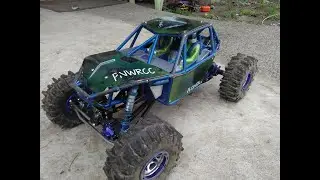Axial Bomber jumps 12ft