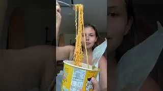 Малайзийская лапша 🍜 #еда #мукбанг #малазия #куалалумпур #тайланд #остраяеда