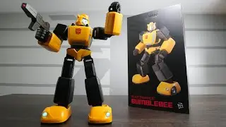UNBOXING & LETS PLAY! -  Bumblebee Robot G1 Performance - Ultimate Humanoid Transformers by Robosen