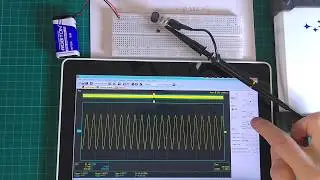 Microcap's Colpitts Generator and Reality