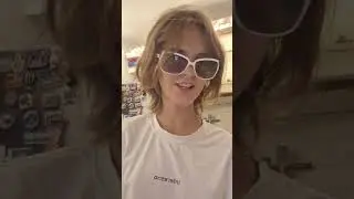 не переводить песню!