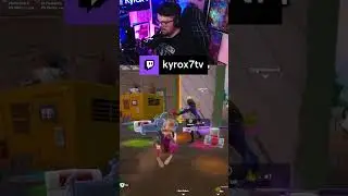 Dropped Crown = Panic Mode #shots #chapter5  #fortnite #fortniteglitch #fortniteclips
