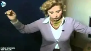 Orhan Gencebay Eşliğinde Nazlı Ilıcak'ın Çiftetelli Oynaması