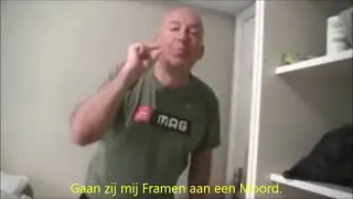 Micha Kat Op de vlucht vanwege DNA.