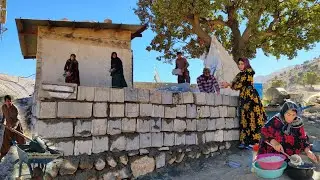 Construction of a nomadic hut ⛺ in difficult conditions by a nomadic family #grandmother