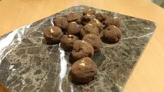 Шоколадный трюфель/Chocolate truffle