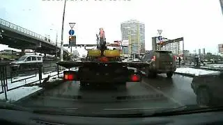неправильное использование световых приборов и грязные нечитаемые номера