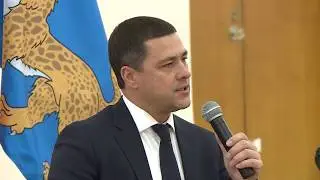Глава региона Михаил Ведерников встретился со студентами участниками проекта непрерывной практики