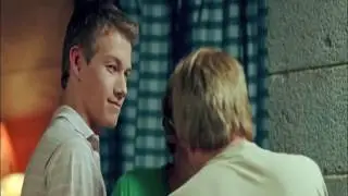 То, что ее заводит 2011 Трейлер