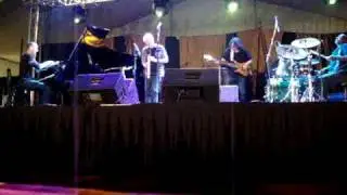 Yellow Jackets Live in Manila! 2